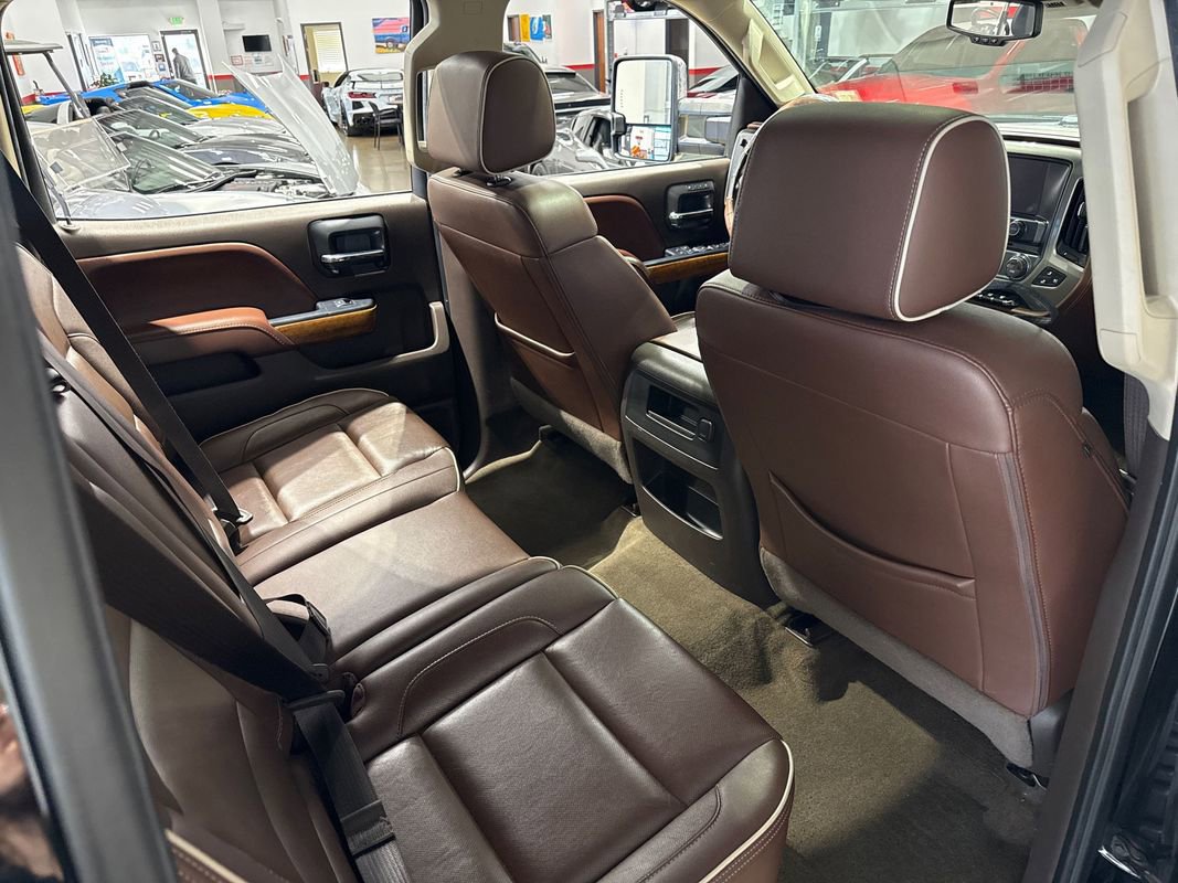 Used 2016 Chevrolet Silverado 2500 High Country AWD/4WD image 93