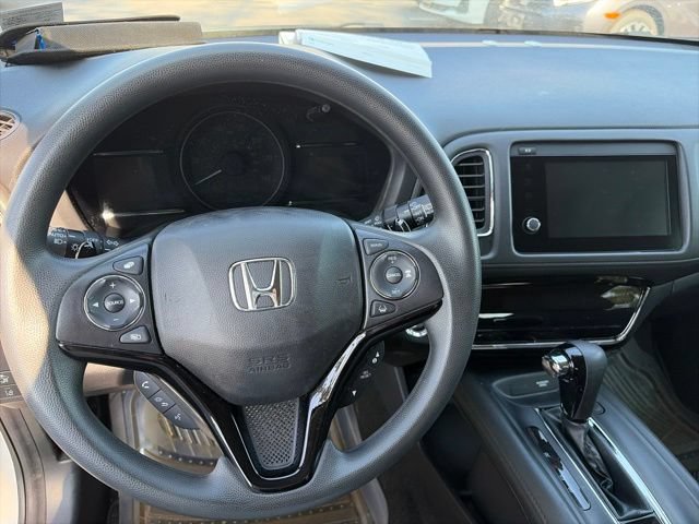 Used 2022 Honda HR-V EX image 10