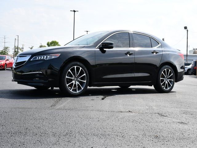 Used 2017 Acura TLX V6 SH-AWD w/ Technology Pkg image 3