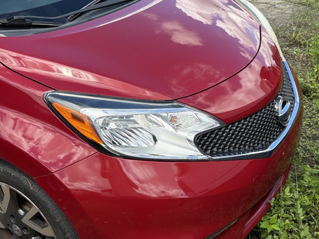 Used 2015 Nissan Versa Note SR w/ SR Tech Package FWD image 2