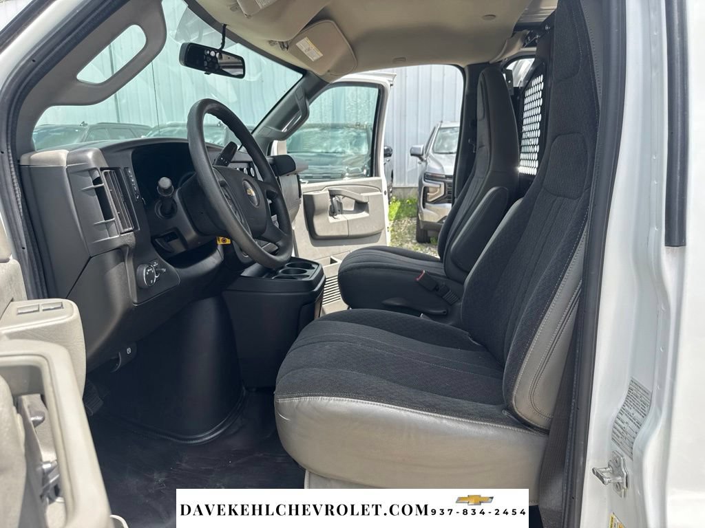 Used 2019 Chevrolet Express 2500 w/ Driver Convenience Package RWD image 19
