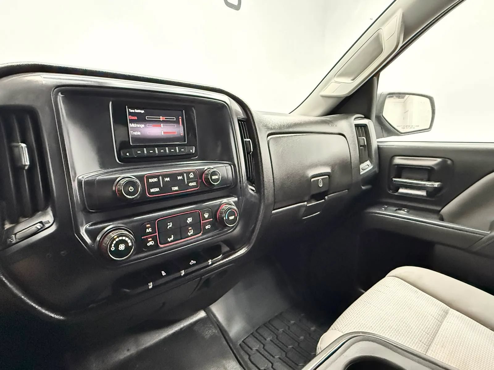 Used 2015 GMC Sierra 2500 4x4 Double Cab image 16