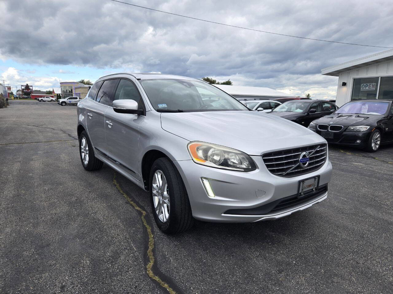 Used 2015 Volvo XC60 T5 image 10