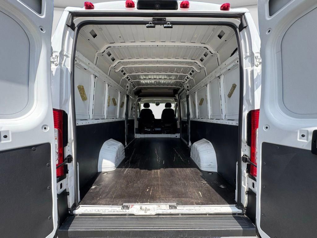 Used 2021 RAM ProMaster 3500 FWD image 5