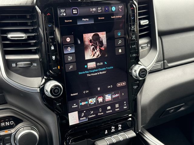 New 2026 RAM 1500 4x4 Crew Cab image 21