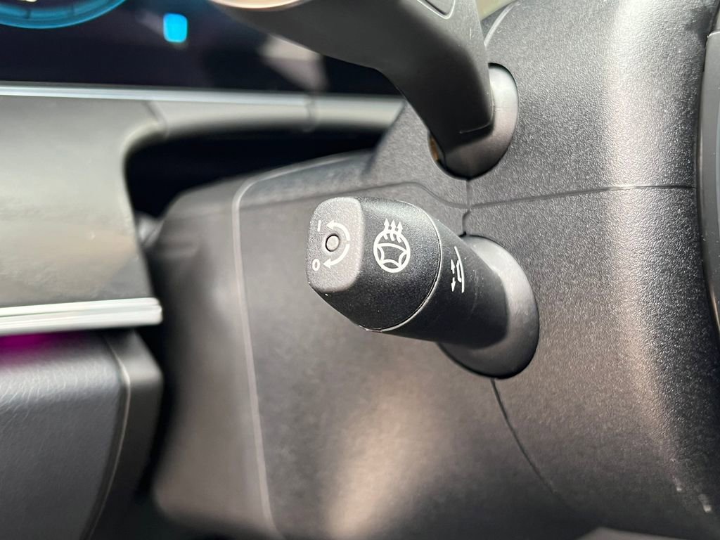 Used 2023 Mercedes-Benz E 350 E 350 image 21