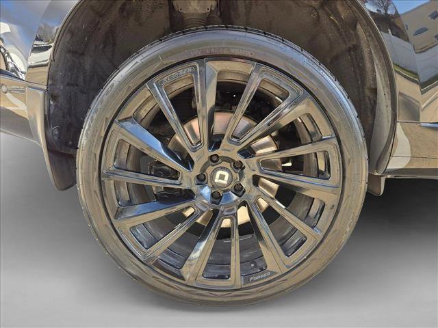 Used 2023 Land Rover Range Rover SE image 23