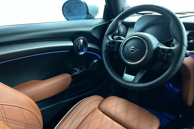 Used 2024 MINI Cooper S image 11