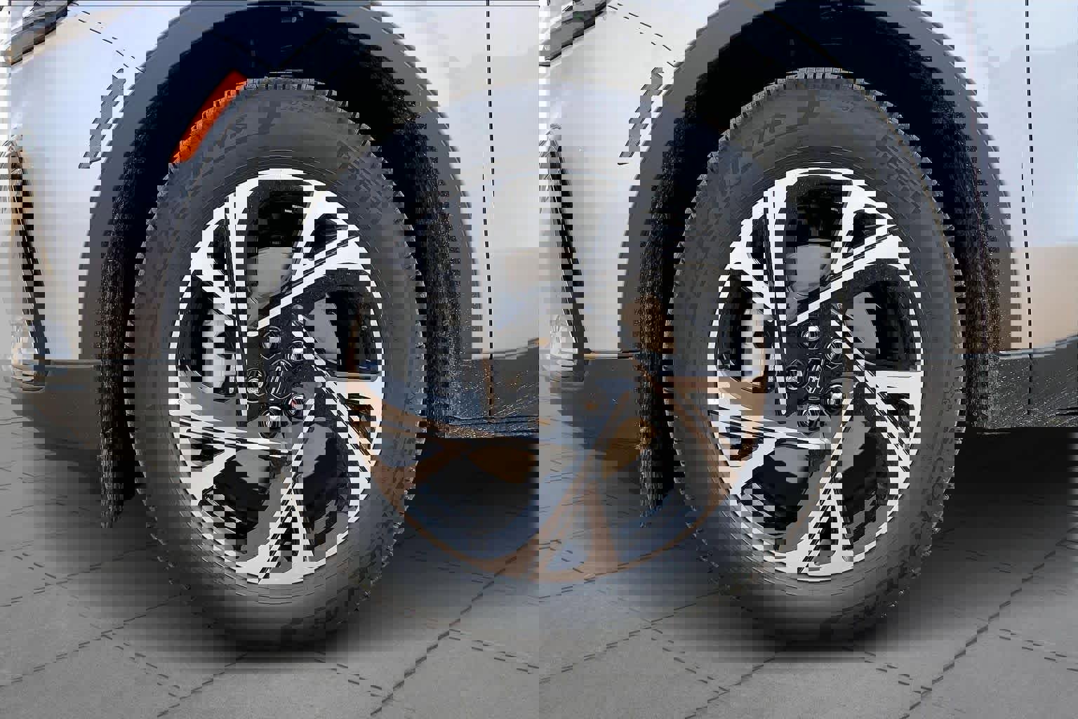 New 2026 Lincoln Nautilus Premier w/ Jet Appearance Package image 11