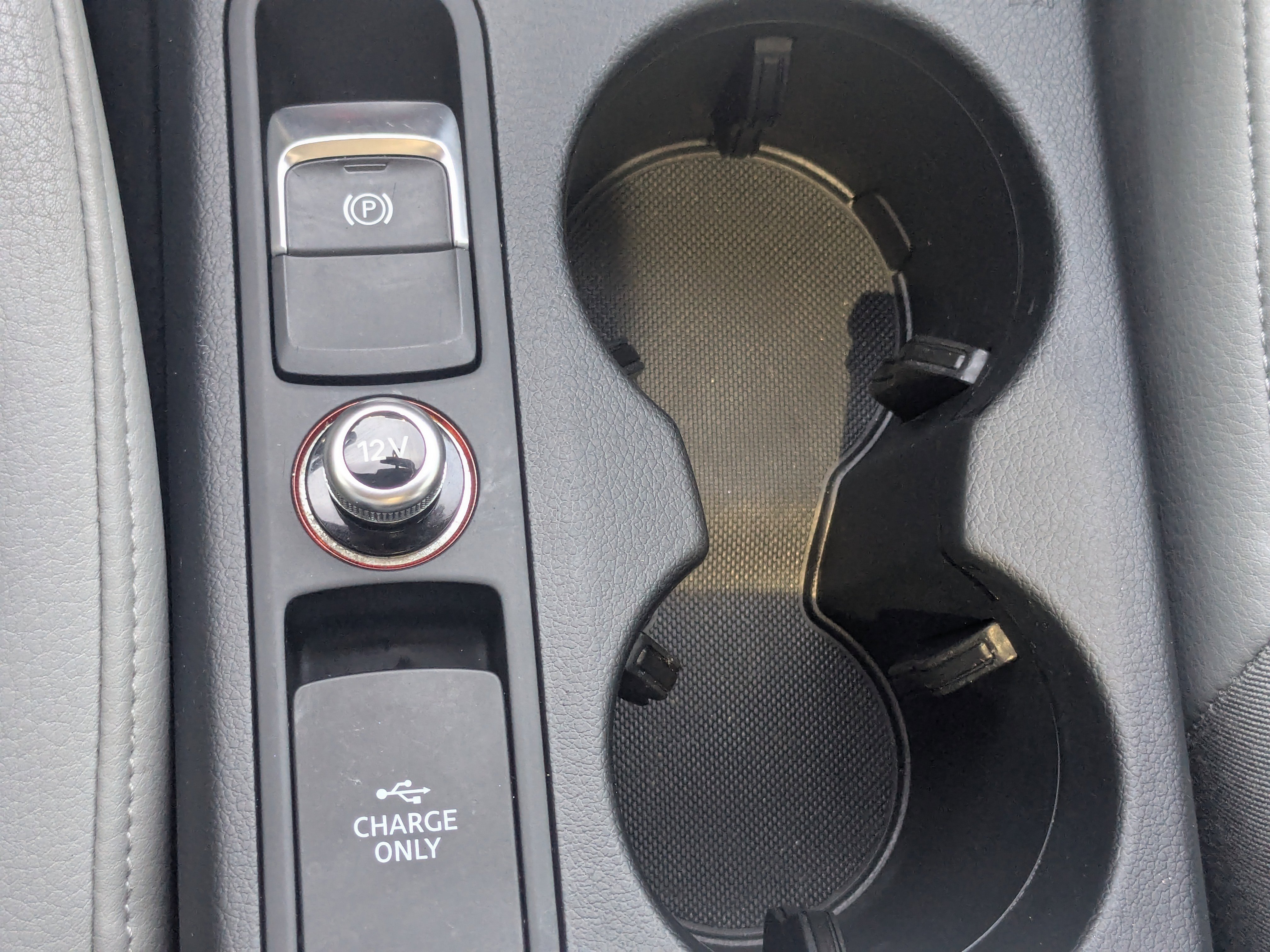 Used 2018 Audi Q3 2.0T Premium Plus w/ Premium Plus Package image 29