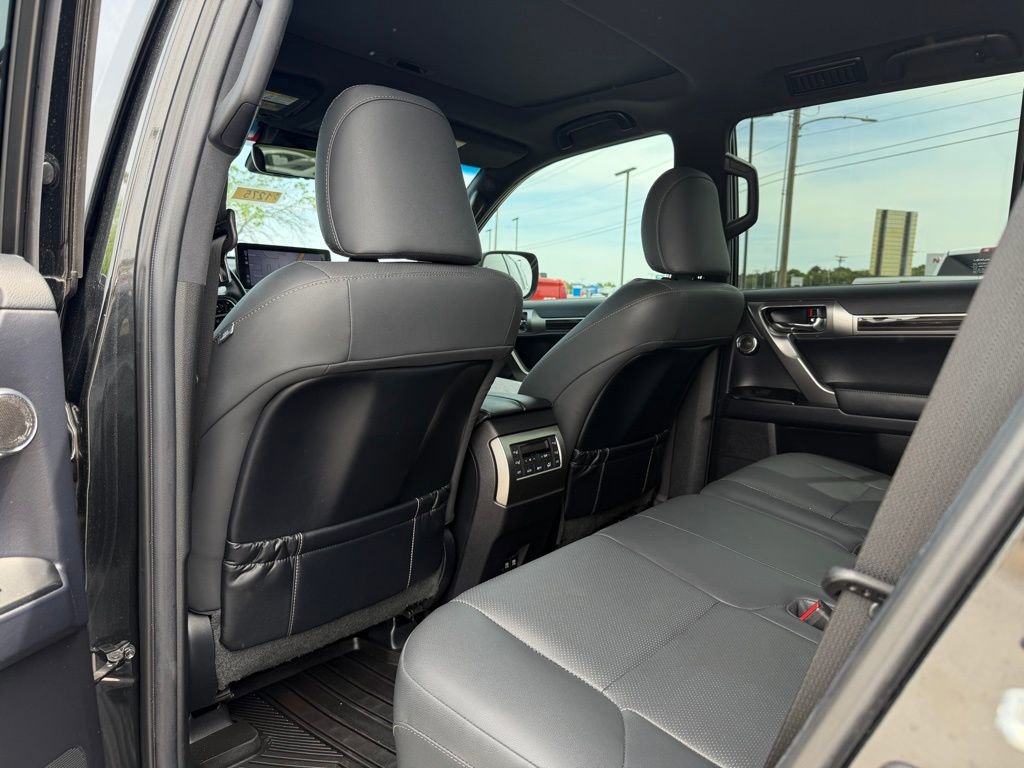 Used 2023 Lexus GX 460 Premium w/ Premium Plus Package AWD/4WD image 29