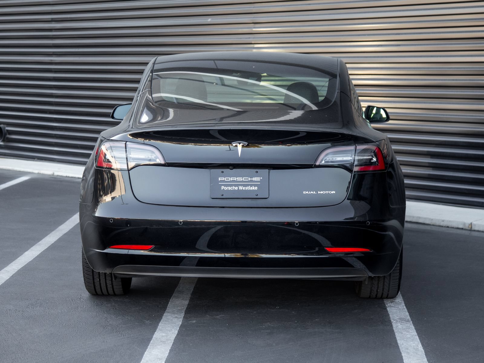 Used 2022 Tesla Model 3 Long Range AWD/4WD image 6