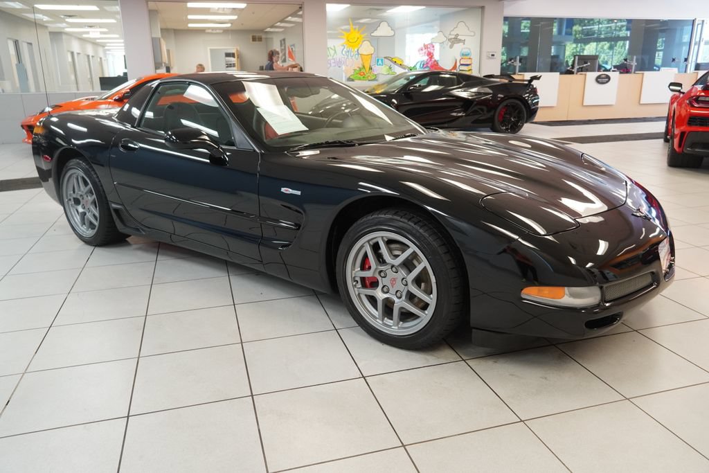 Used 2002 Chevrolet Corvette Z06 w/ Memory Pkg RWD image 15