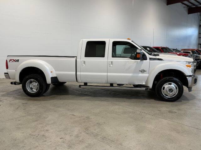 Used 2016 Ford F350 Lariat w/ Lariat Ultimate Package AWD/4WD image 7
