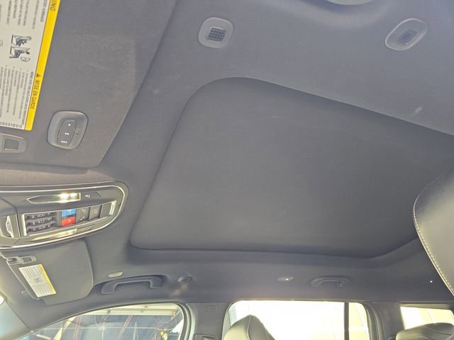 Used 2025 Jeep Grand Cherokee L Limited w/ Black Appearance Package image 29