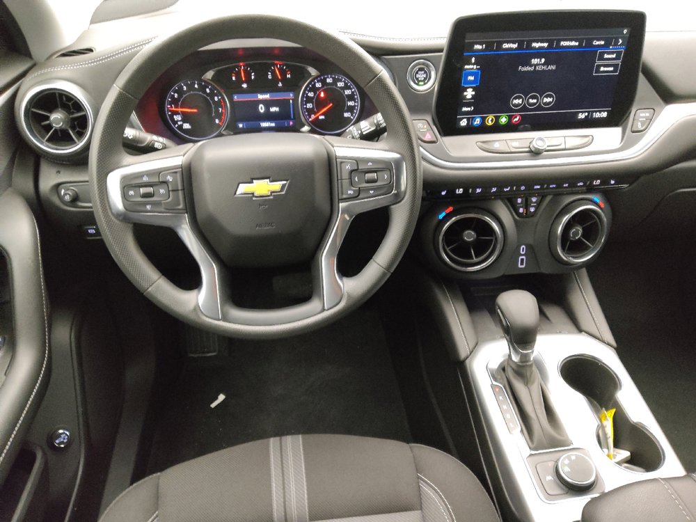 Used 2024 Chevrolet Blazer LT w/ Convenience Package FWD image 22