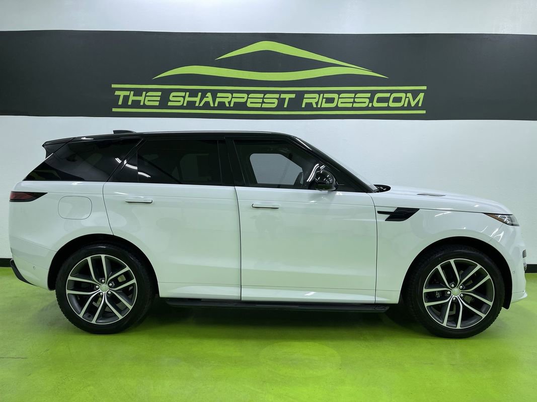 Used 2023 Land Rover Range Rover Sport SE Dynamic image 11