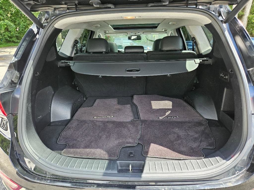 Used 2019 Hyundai Santa Fe FWD image 12