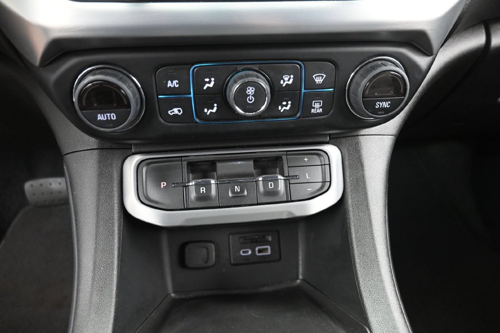 Used 2023 GMC Acadia SLT AWD/4WD image 22