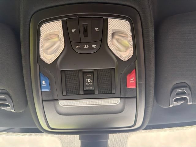Used 2022 RAM 2500 Big Horn w/ Level C Equiment Group AWD/4WD image 31
