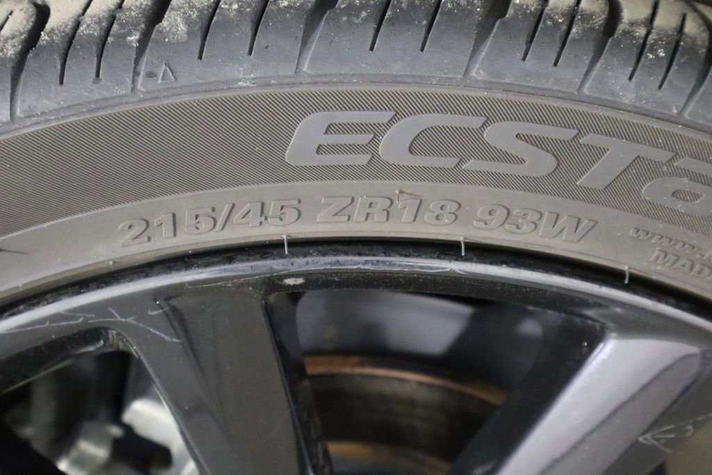 Used 2021 MAZDA MAZDA3 Hatchback w/ Appearance Package image 44