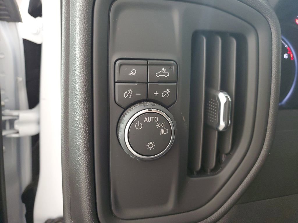 New 2026 Chevrolet Silverado 1500 W/T image 24
