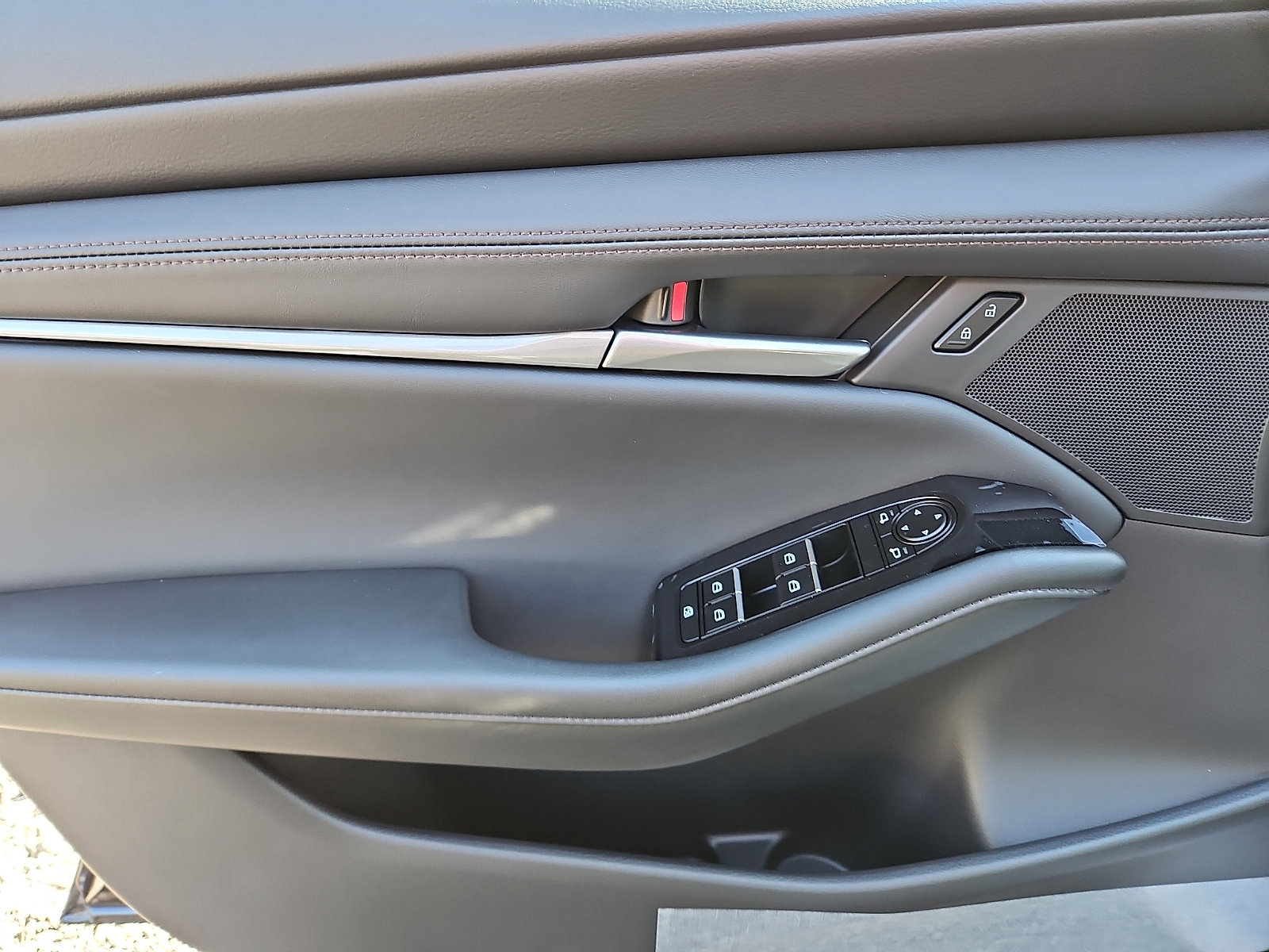 New 2026 MAZDA MAZDA3 s Sport image 10