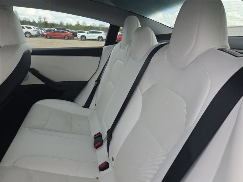 Used 2024 Tesla Model 3 Long Range image 8