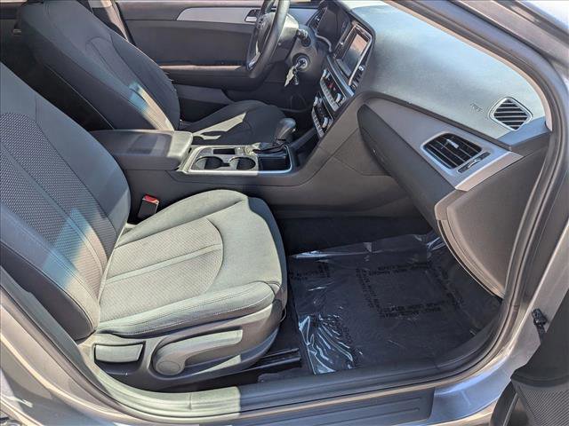 Used 2019 Hyundai Sonata SE image 19