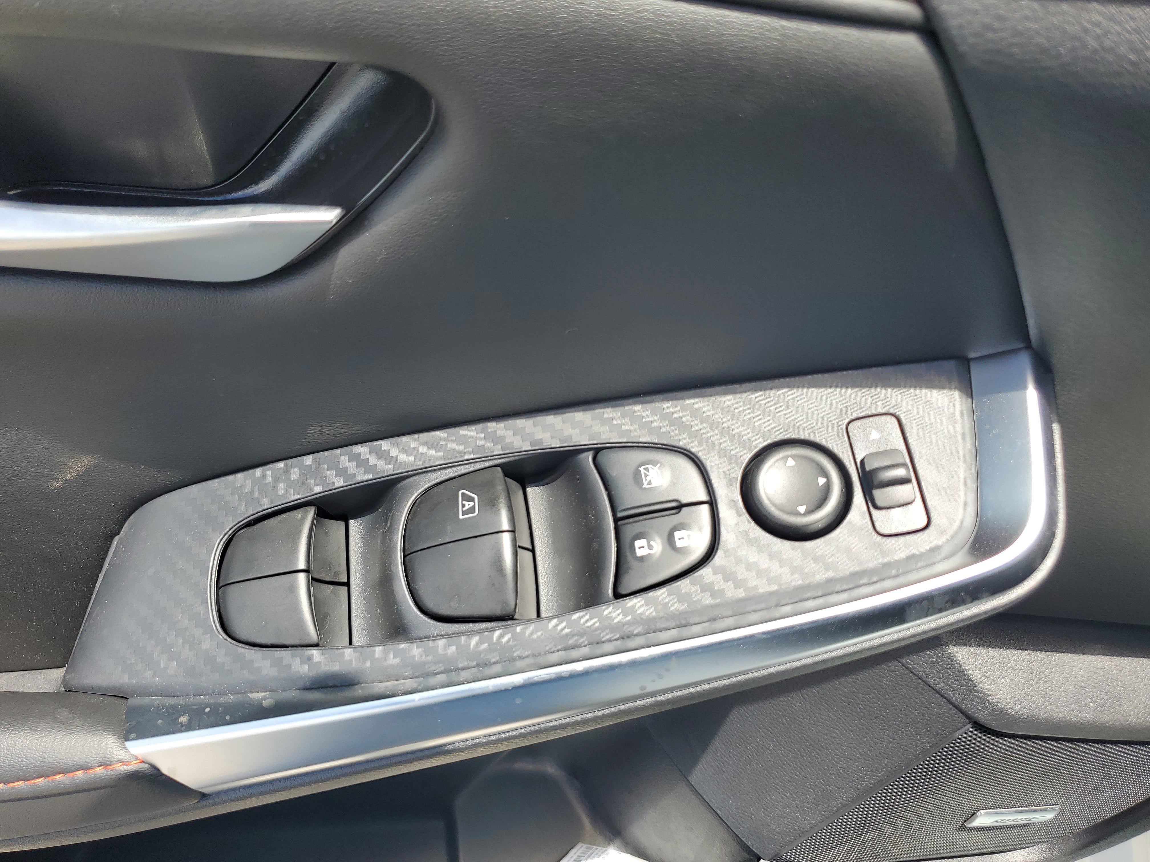 New 2025 Nissan Sentra SR w/ SR Premium Package FWD image 19