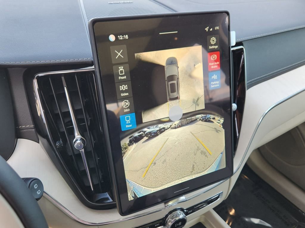 New 2026 Volvo XC60 B5 Ultra w/ Protection Package Premier image 8