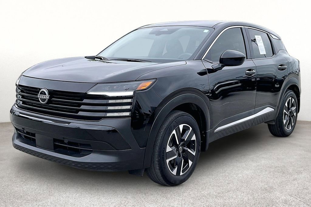 Used 2025 Nissan Kicks SV AWD/4WD image 15