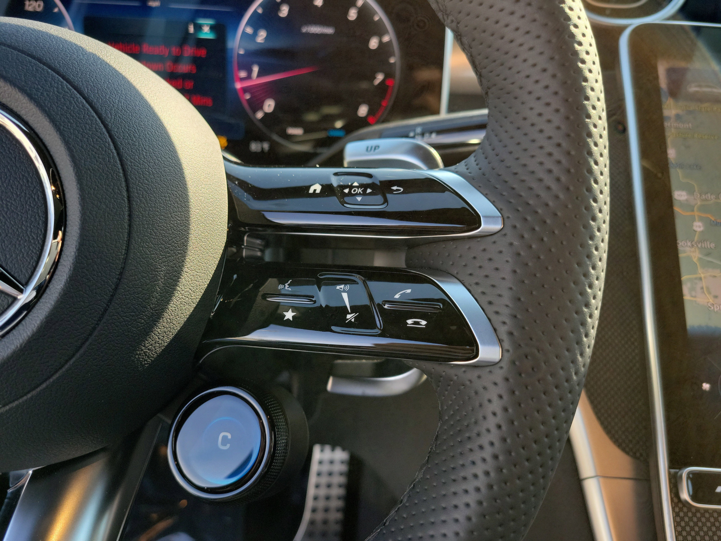 Certified 2026 Mercedes-Benz GLC 43 AMG 4MATIC image 8
