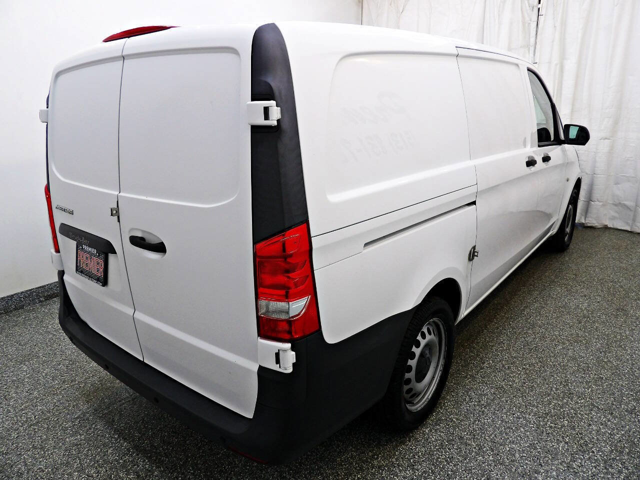 Used 2020 Mercedes-Benz Metris image 6