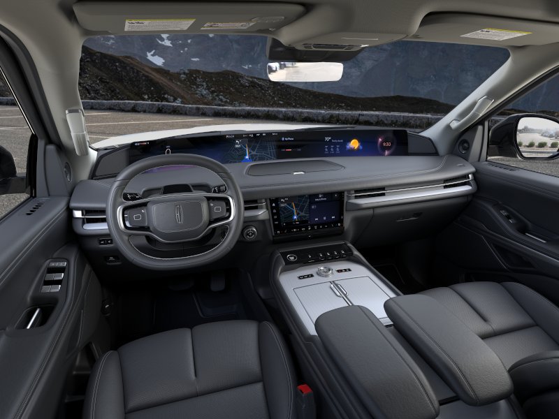 New 2026 Lincoln Navigator Reserve AWD/4WD image 9