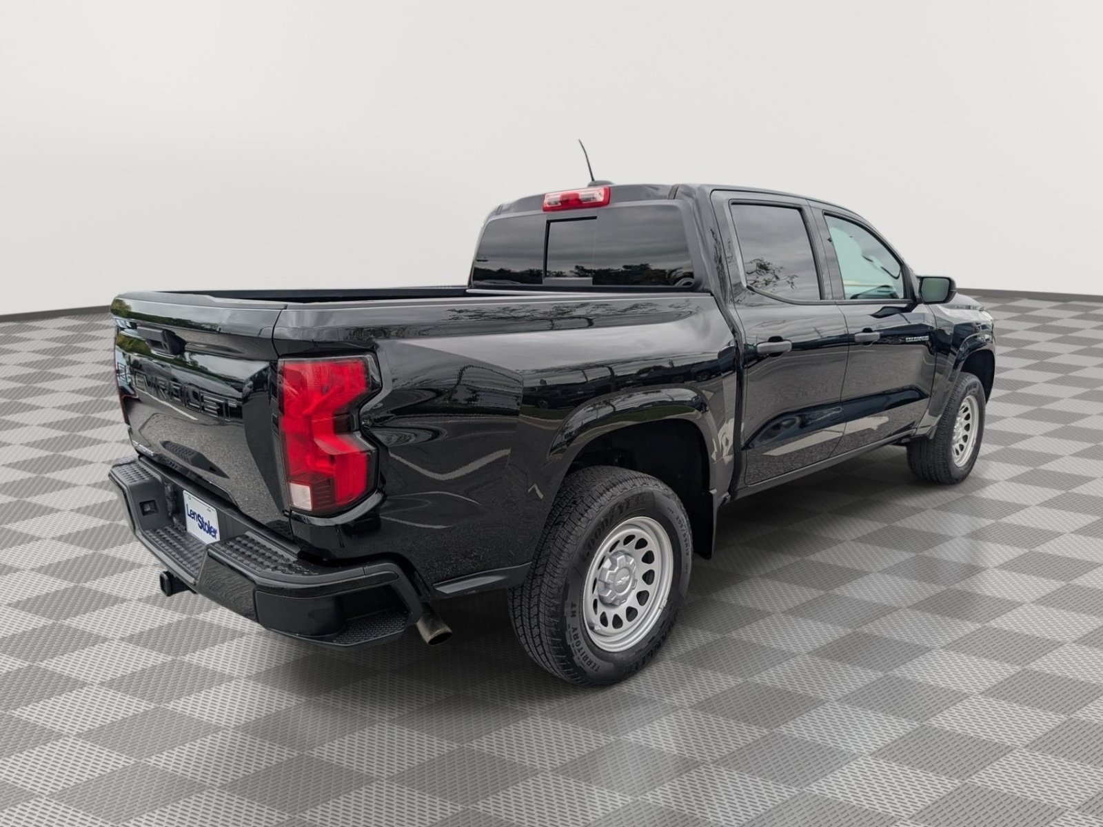 Used 2023 Chevrolet Colorado W/T w/ Advanced Trailering Package RWD image 5
