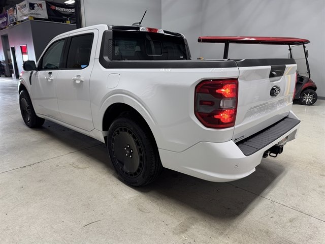 Used 2025 Ford Maverick Lobo image 5