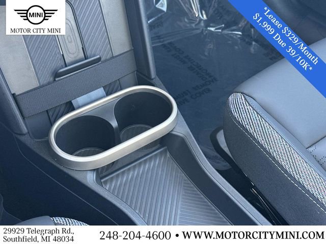 Certified 2025 MINI Cooper 2-Door Hardtop image 31