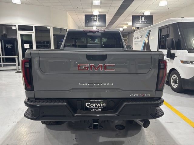 Used 2025 GMC Sierra 2500 AT4X image 7
