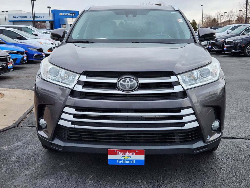 Used 2017 Toyota Highlander XLE image 6