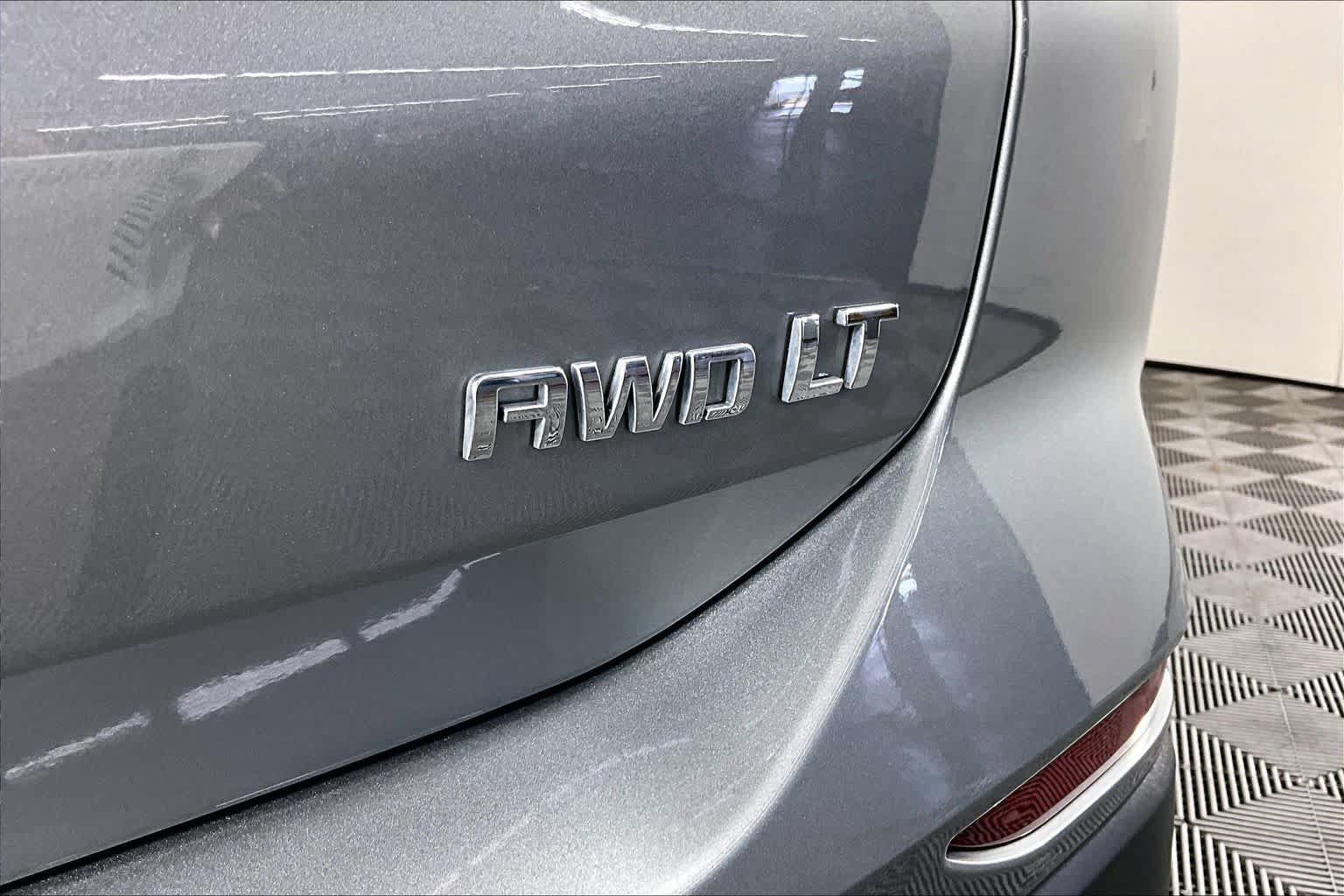 Certified 2023 Chevrolet Equinox LT AWD/4WD image 10