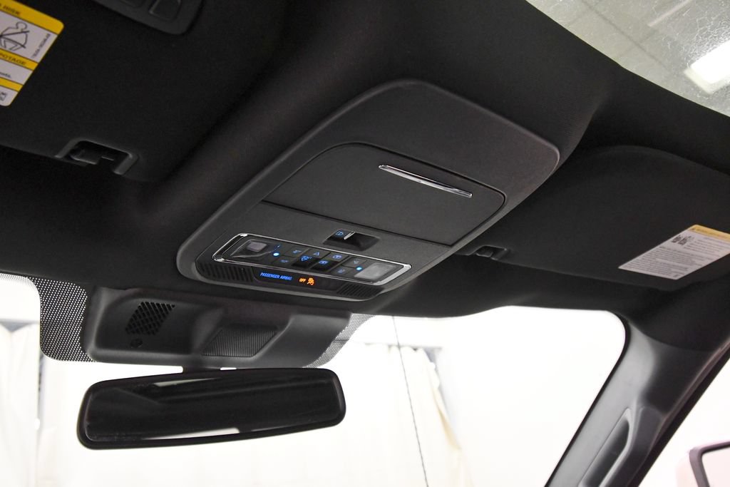 Used 2023 Ford F150 Platinum w/ FX4 Off-Road Package AWD/4WD image 29