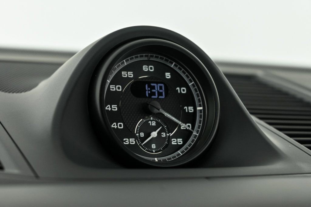 New 2026 Porsche Macan image 16