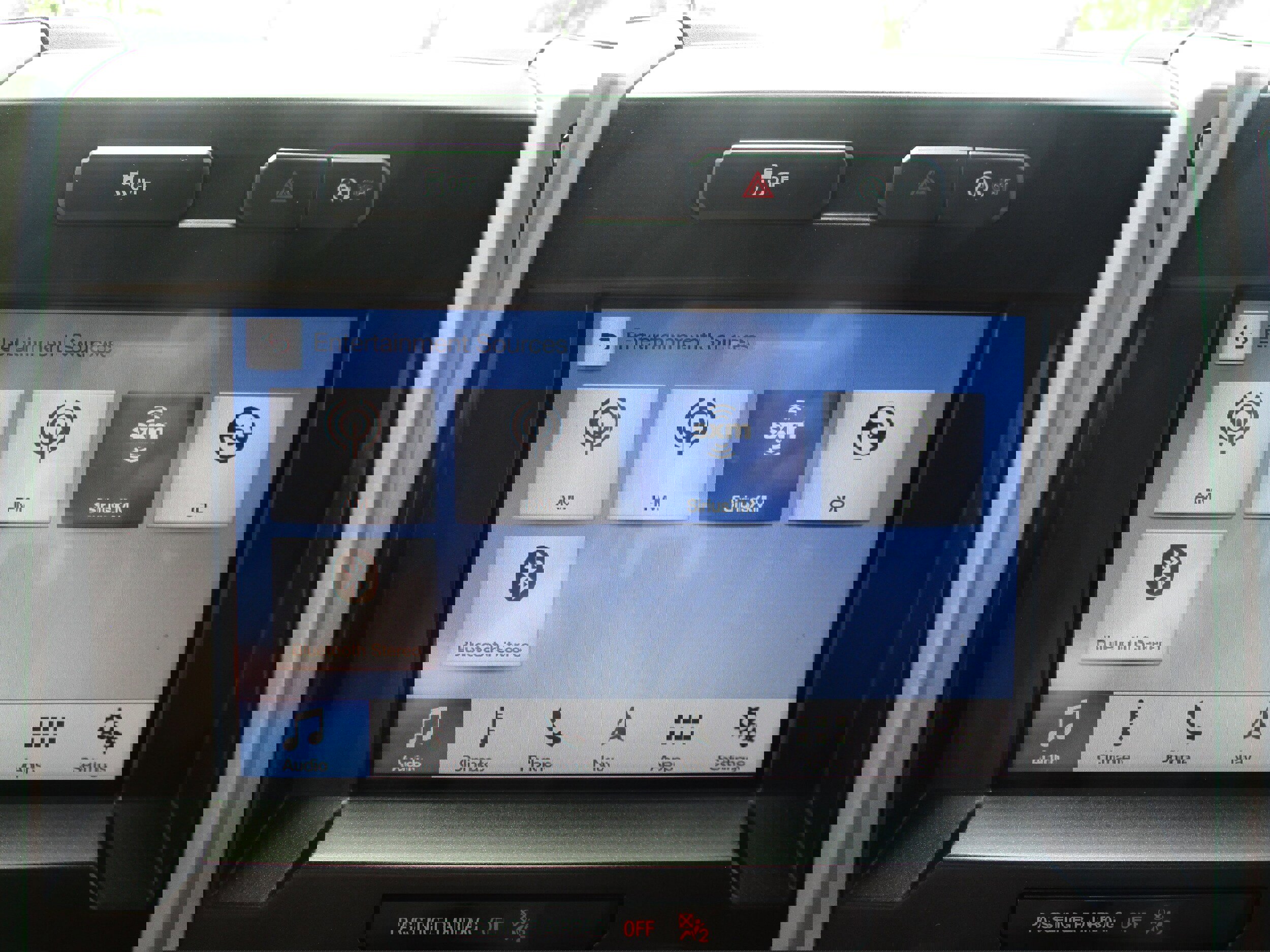 Used 2018 Ford F150 King Ranch w/ Equipment Group 601A Luxury image 26