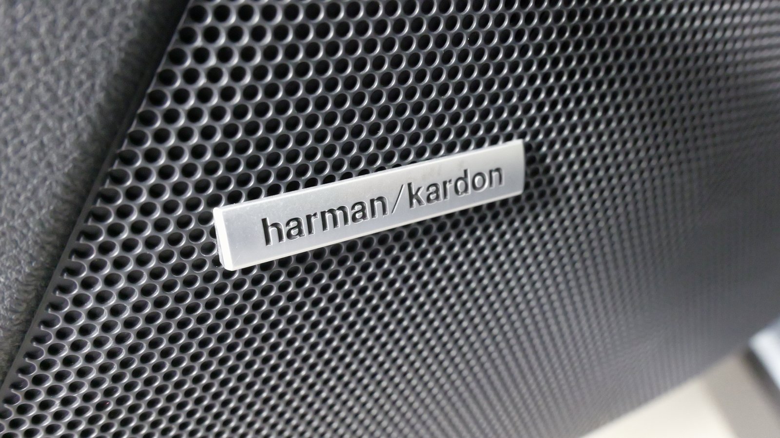 Used 2018 Subaru Crosstrek 2.0i Limited image 29