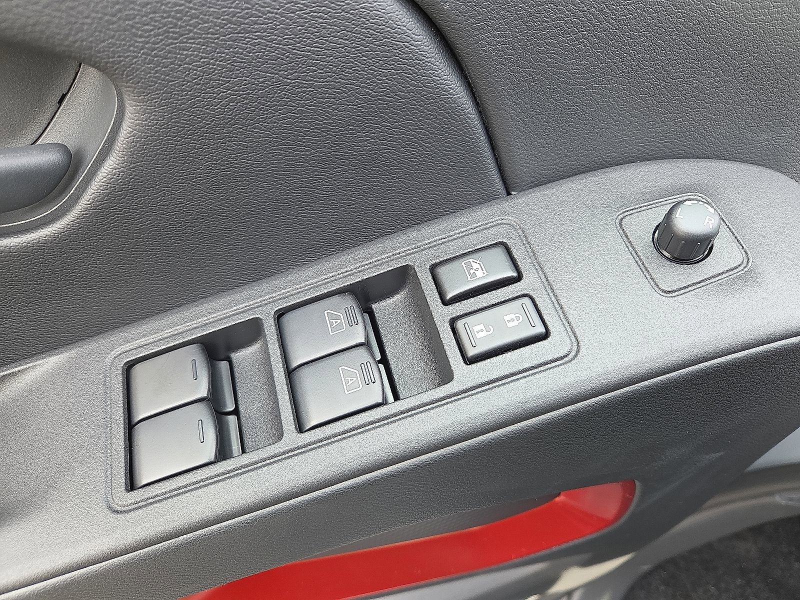 New 2026 Nissan Frontier PRO-4X image 15