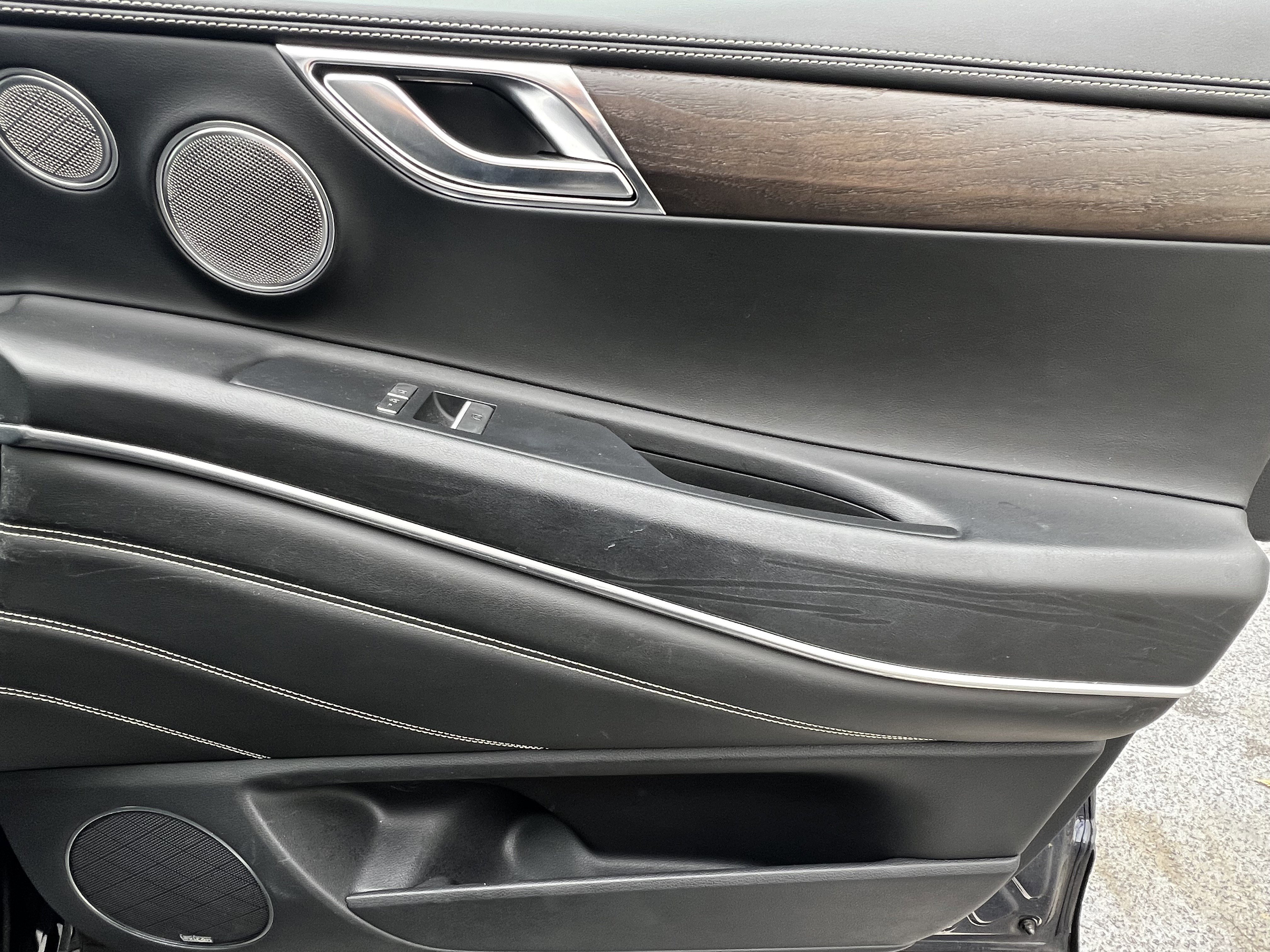 Used 2023 Genesis GV80 2.5T w/ Prestige 20" Package image 43