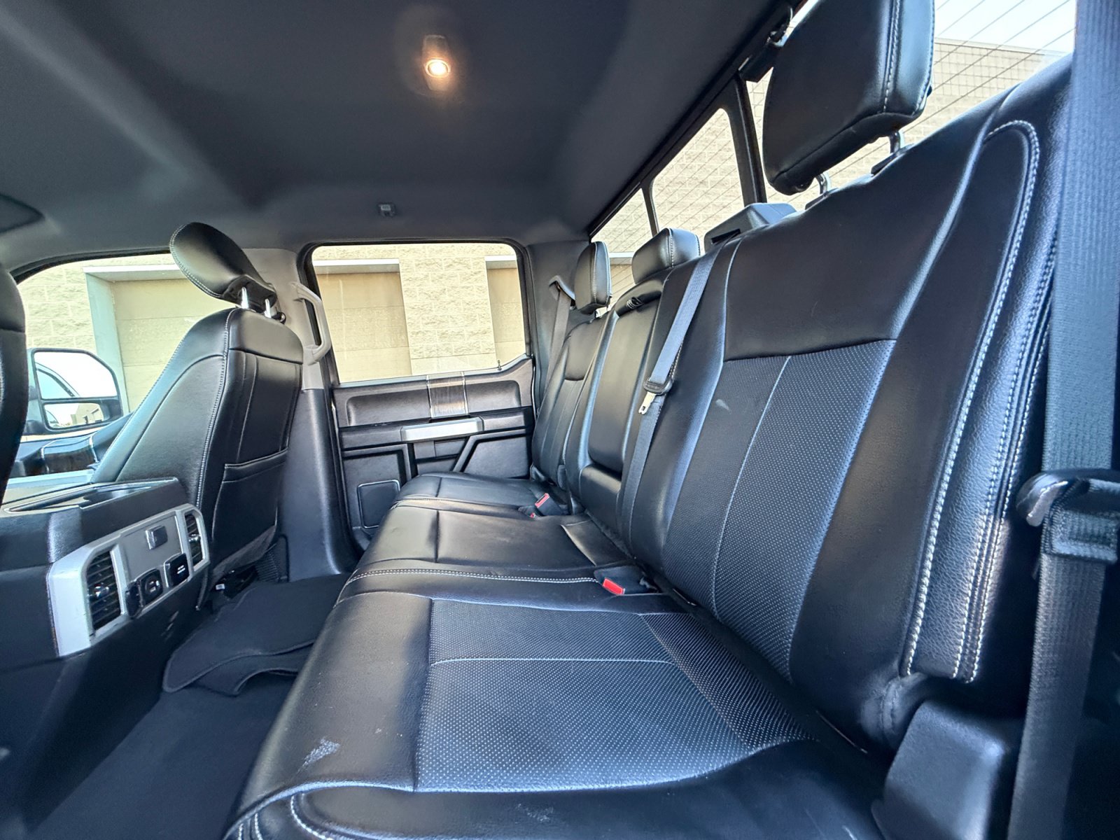 Used 2021 Ford F250 Lariat AWD/4WD image 17