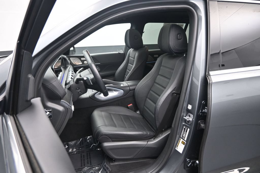 Used 2024 Mercedes-Benz GLS 450 4MATIC image 23