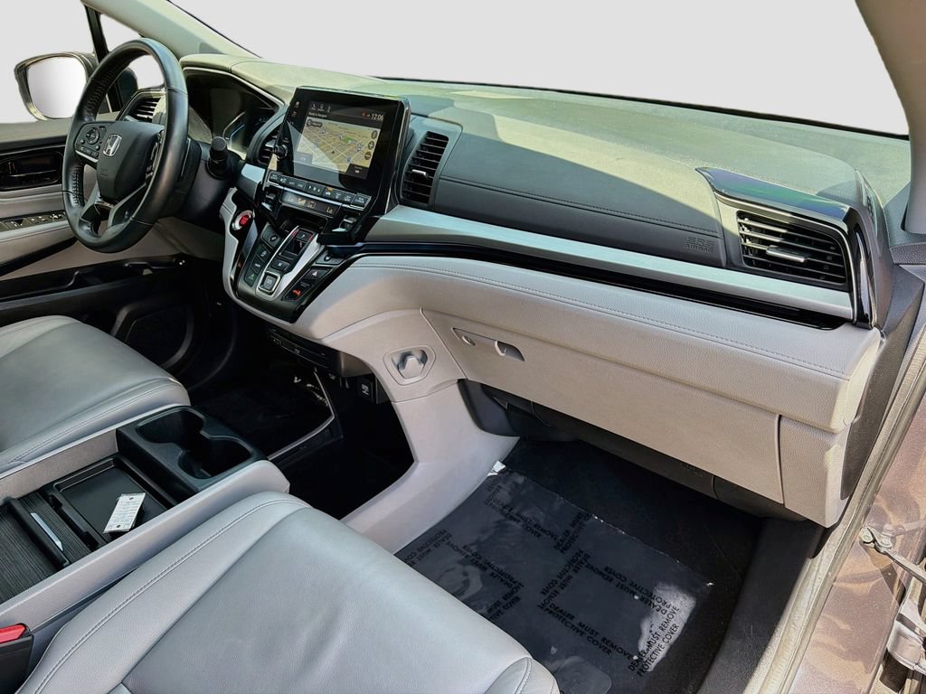 Certified 2024 Honda Odyssey Touring image 33